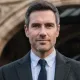 Elliot Warburton
